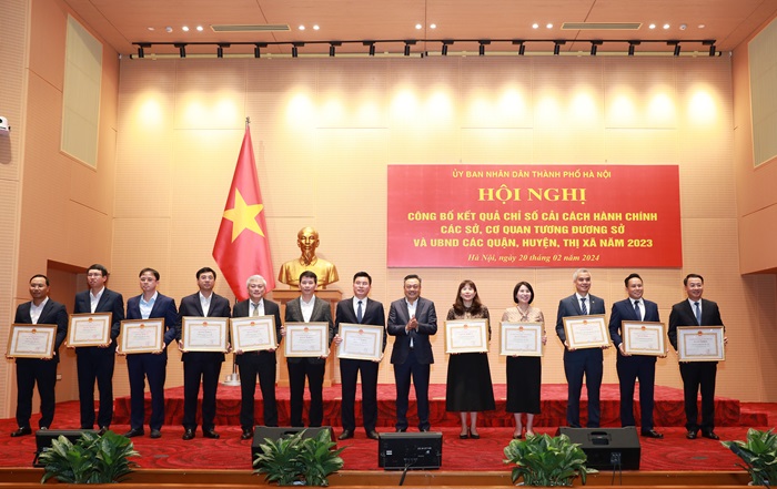 Hà Nội: Sở Nội vụ cùng UBND quận Đống Đa dẫn đầu Chỉ số cải cách hành chính năm 2023